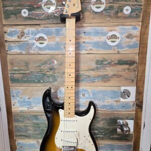 Fender Strat 50 anniversary w/HSC