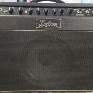 Kustom Amp The Defender w effects pedal & cover
